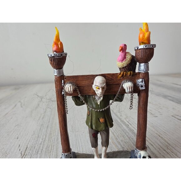 Lemax guillotine executioner tools zombie Halloween people accessory fire skelet - Picture 5 of 6